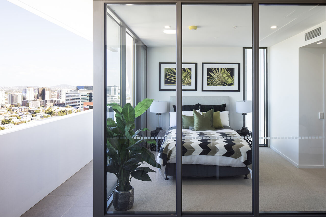 Sliding door
